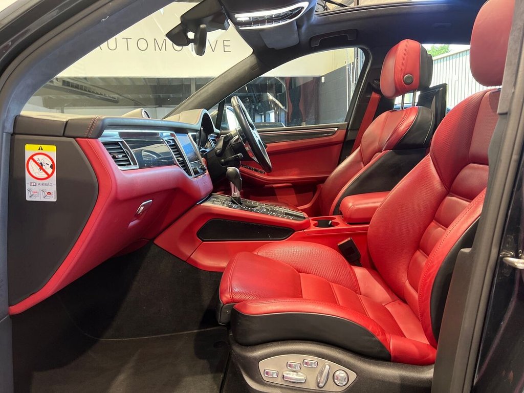 USED 2017 17 PORSCHE MACAN 3.6T V6 Turbo Performance SUV 5dr Petrol PDK 4WD Euro 6 (s/s) (440 ps) 1 OWNER | &pound;26K OPTIONS | FPSH