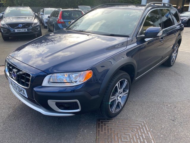 2013 13 Volvo Xc70 2.4 D5 SE Lux Estate 5dr Diesel Geartronic AWD Euro 5 (215 ps)