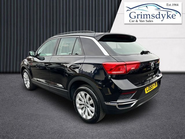 View our VOLKSWAGEN T-ROC