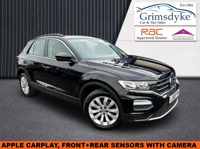 View our VOLKSWAGEN T-ROC
