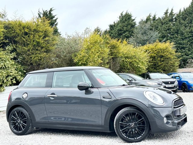 2016 66 MINI Hatch 2.0 Cooper S Hatchback 3dr Petrol Manual Euro 6 (s/s) (192 ps)