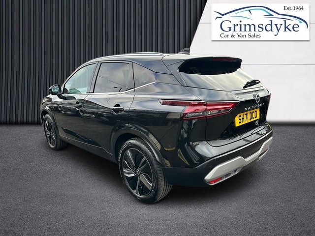 View our NISSAN QASHQAI