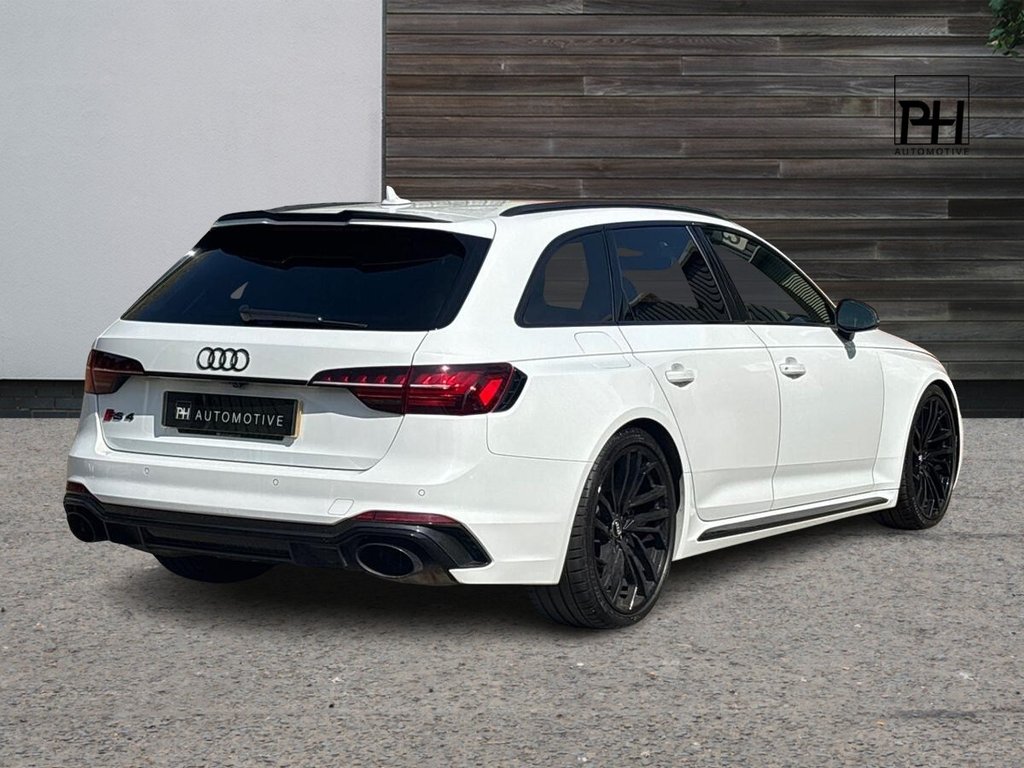 USED 2020 70 AUDI RS4 AVANT 2.9 TFSI V6 Carbon Black Estate 5dr Petrol Tiptronic quattro Euro 6 (s/s) (450 ps) COMFORT & SOUND|1 YR WARRANTY