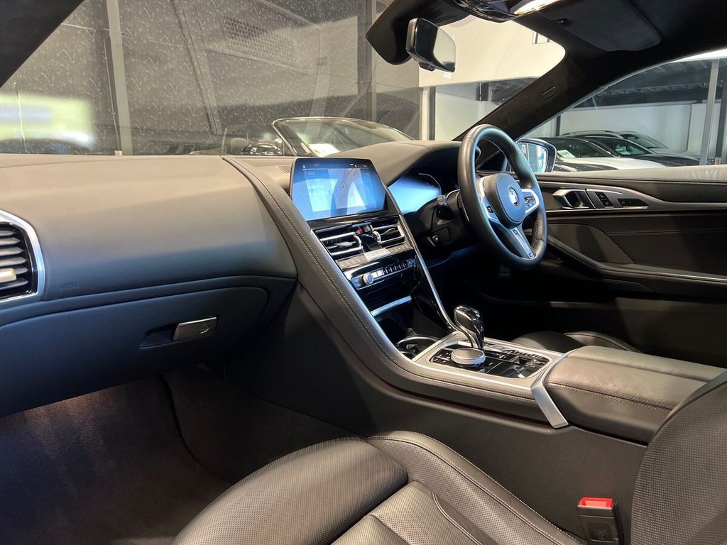 USED 2021 21 BMW 8 SERIES 3.0 840i M Sport Coupe 2dr Petrol Steptronic Euro 6 (s/s) (333 ps) VISIBILITY & COMFORT PLUS PACK