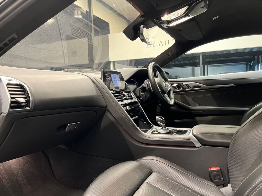 USED 2021 21 BMW 8 SERIES 3.0 840i M Sport Coupe 2dr Petrol Steptronic Euro 6 (s/s) (333 ps) VISIBILITY & COMFORT PLUS PACK