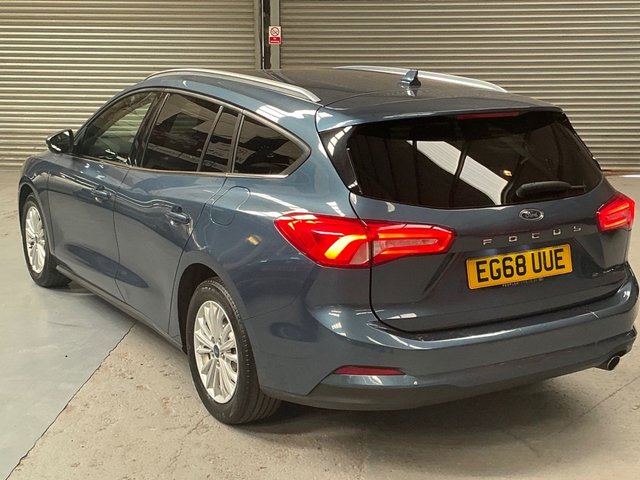 2019 FORD FOCUS - Photo 5