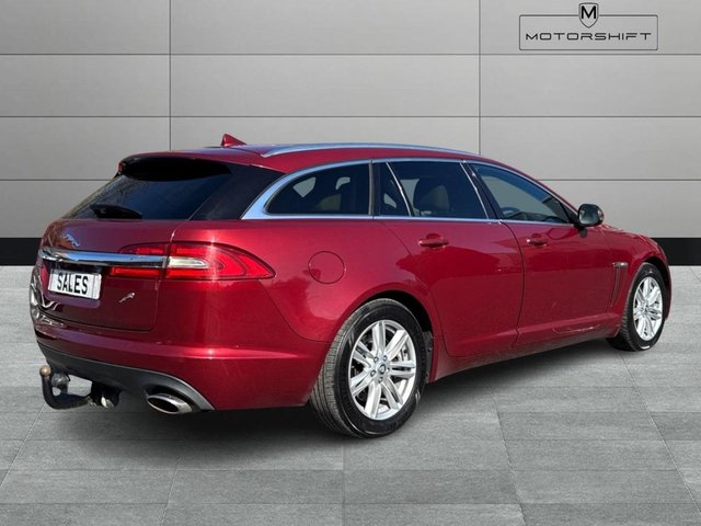 2013 JAGUAR XF - Photo 12