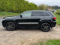 USED 2013 62 JEEP GRAND CHEROKEE 3.0 V6 CRD Overland SUV 5dr Diesel Auto 4WD Euro 5 (237 bhp) METALLIC BLACK+BLACK HEATED LEATHER