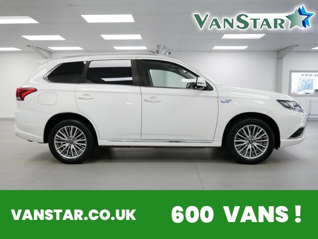 View our Mitsubishi Outlander 2.4 PHEV REFLEX PLUS COMMERCIAL 4WD AUTOMATIC 