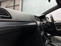 USED 2019 69 VOLKSWAGEN GOLF 2.0 TDI R-Line Hatchback 5dr Diesel DSG Euro 6 (s/s) (150 ps) Full service history