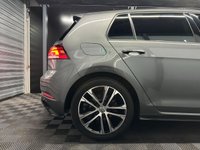USED 2019 69 VOLKSWAGEN GOLF 2.0 TDI R-Line Hatchback 5dr Diesel DSG Euro 6 (s/s) (150 ps) Full service history