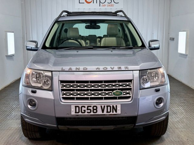 View our LAND ROVER FREELANDER 2