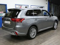 USED 2021 21 MITSUBISHI OUTLANDER 2.4h TwinMotor 13.8kWh Dynamic SUV 5dr Petrol Plug-in Hybrid CVT 4WD Euro 6 (s/s) (224 ps) 4WD APP SAT NAV ANDROID APPLE CARPLAY LEATHER HEATED SEATS REAR VIEW CAMERA 1 OWNER EXCELLENT SERVICE HISTORY MITSUBISHI WARRANTY TILL MARCH 2026