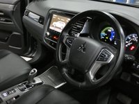 USED 2021 21 MITSUBISHI OUTLANDER 2.4h TwinMotor 13.8kWh Dynamic SUV 5dr Petrol Plug-in Hybrid CVT 4WD Euro 6 (s/s) (224 ps) 4WD APP SAT NAV ANDROID APPLE CARPLAY LEATHER HEATED SEATS REAR VIEW CAMERA 1 OWNER EXCELLENT SERVICE HISTORY MITSUBISHI WARRANTY TILL MARCH 2026