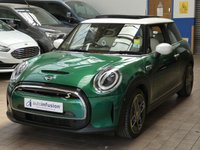 USED 2022 22 MINI Electric Hatch Cooper SE 32.6kWh Level 3 Hatchback 3dr Electric Auto (184 ps) MASSIVE SPEC SAT NAV PANORAMIC SUNROOF REAR VIEW CAMERA LEATHER HEATED SEATS HARMAN KARDON SOUND 1 OWNER SERVICE WARRANTY