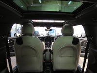 USED 2022 22 MINI Electric Hatch Cooper SE 32.6kWh Level 3 Hatchback 3dr Electric Auto (184 ps) MASSIVE SPEC SAT NAV PANORAMIC SUNROOF REAR VIEW CAMERA LEATHER HEATED SEATS HARMAN KARDON SOUND 1 OWNER SERVICE WARRANTY