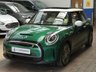 USED 2022 22 MINI Electric Hatch Cooper SE 32.6kWh Level 3 Hatchback 3dr Electric Auto (184 ps) MASSIVE SPEC SAT NAV PANORAMIC SUNROOF REAR VIEW CAMERA LEATHER HEATED SEATS HARMAN KARDON SOUND 1 OWNER SERVICE WARRANTY