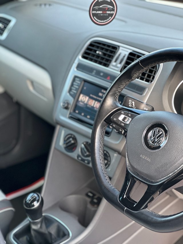 View our VOLKSWAGEN POLO