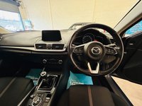 USED 2018 18 MAZDA MAZDA3 2.0 SKYACTIV-G SE-L Navigation Hatchback 5 Door Petrol Manual Euro 6 (s/s) (121 ps) 1 PRIVATE OWNER FROM NEW