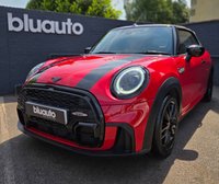 USED 2022 22 MINI CONVERTIBLE 1.5 Cooper Sport Convertible 2dr Petrol Manual Euro 6 (s/s) (136 ps) Climate control A/C, John Cooper Works Sports Pack, Apple Carplay, Android Auto, JCW Gloss Black 17" Alloys, Satellite navigation, Cruise control, Bluetooth connectivity for calls and music, Voice control, USB input, Keyless entry, Keyless drive, MINI Drive modes, DAB radio, Ambient lighting, LED daytime running lights, Rear parking sensors with digital display, Xenon headlights, Auto Wipers.