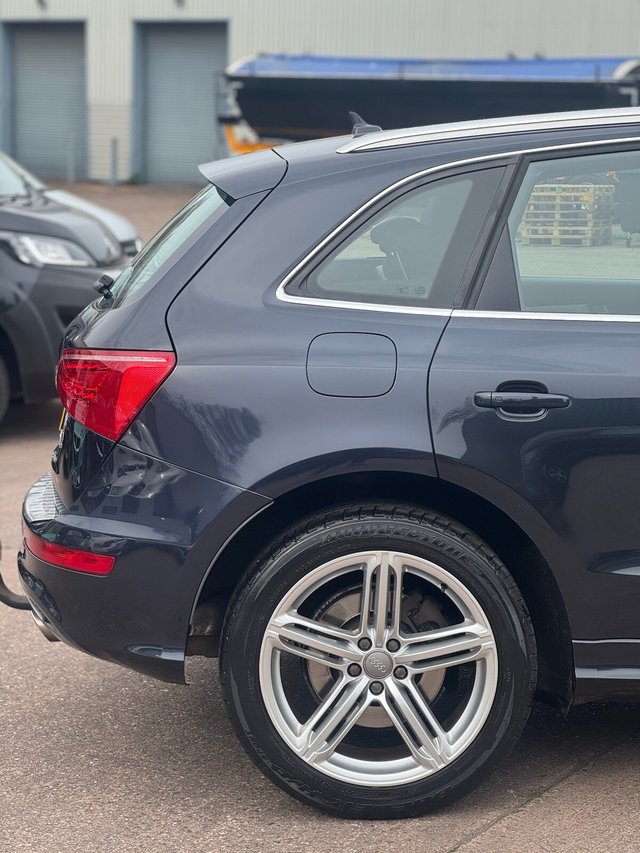 View our AUDI Q5