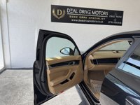 USED 2013 63 PORSCHE PANAMERA 3.0D V6 Hatchback 5dr Diesel TiptronicS Euro 5 (s/s) (250 ps) SATNAV HEATED SEATS BLUETOOTH