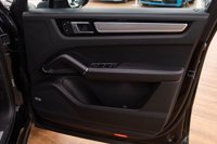 USED 2022 J PORSCHE CAYENNE 3.0T V6 Platinum Edition 