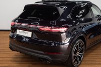 USED 2022 J PORSCHE CAYENNE 3.0T V6 Platinum Edition 