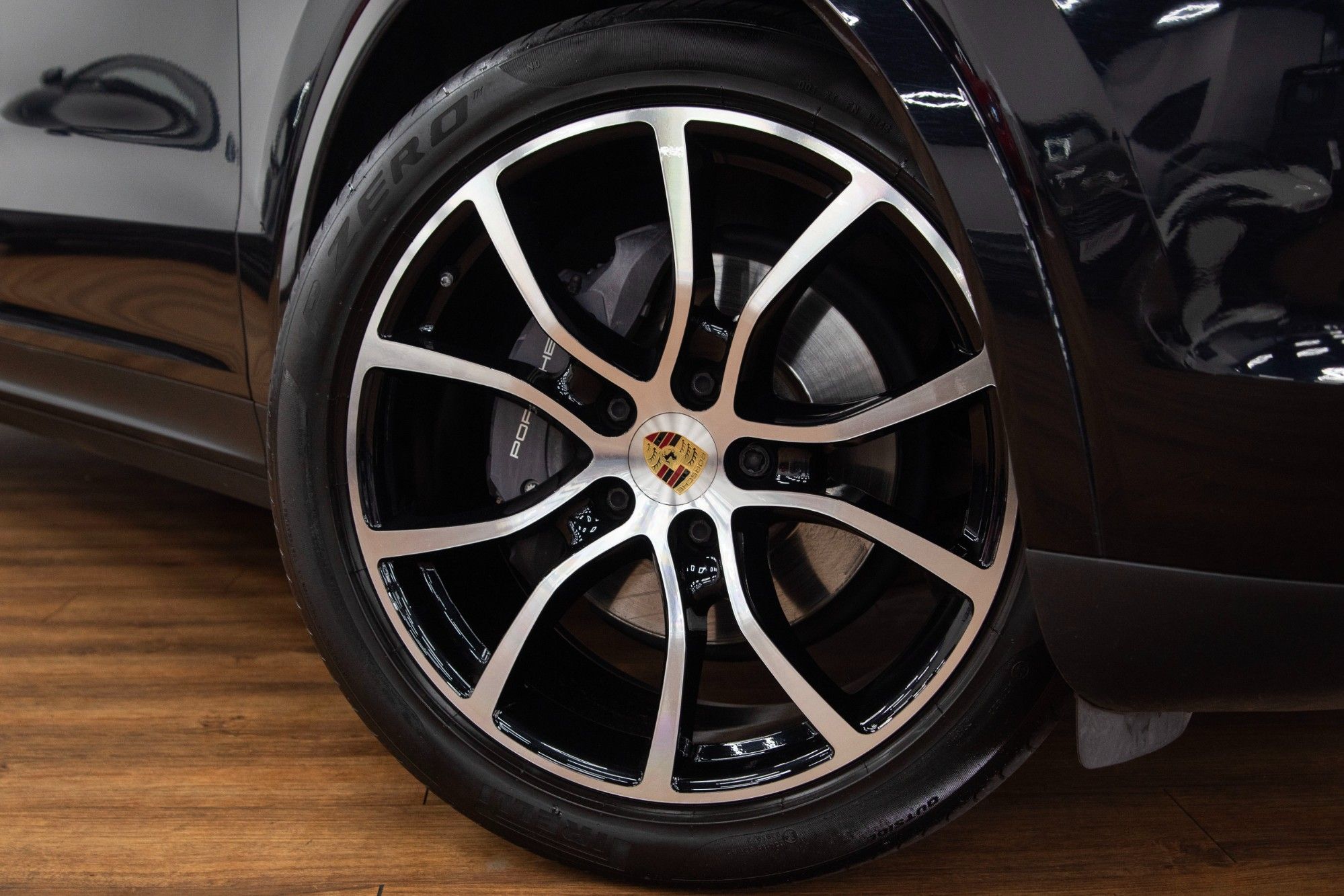 USED 2022 J PORSCHE CAYENNE 3.0T V6 Platinum Edition 