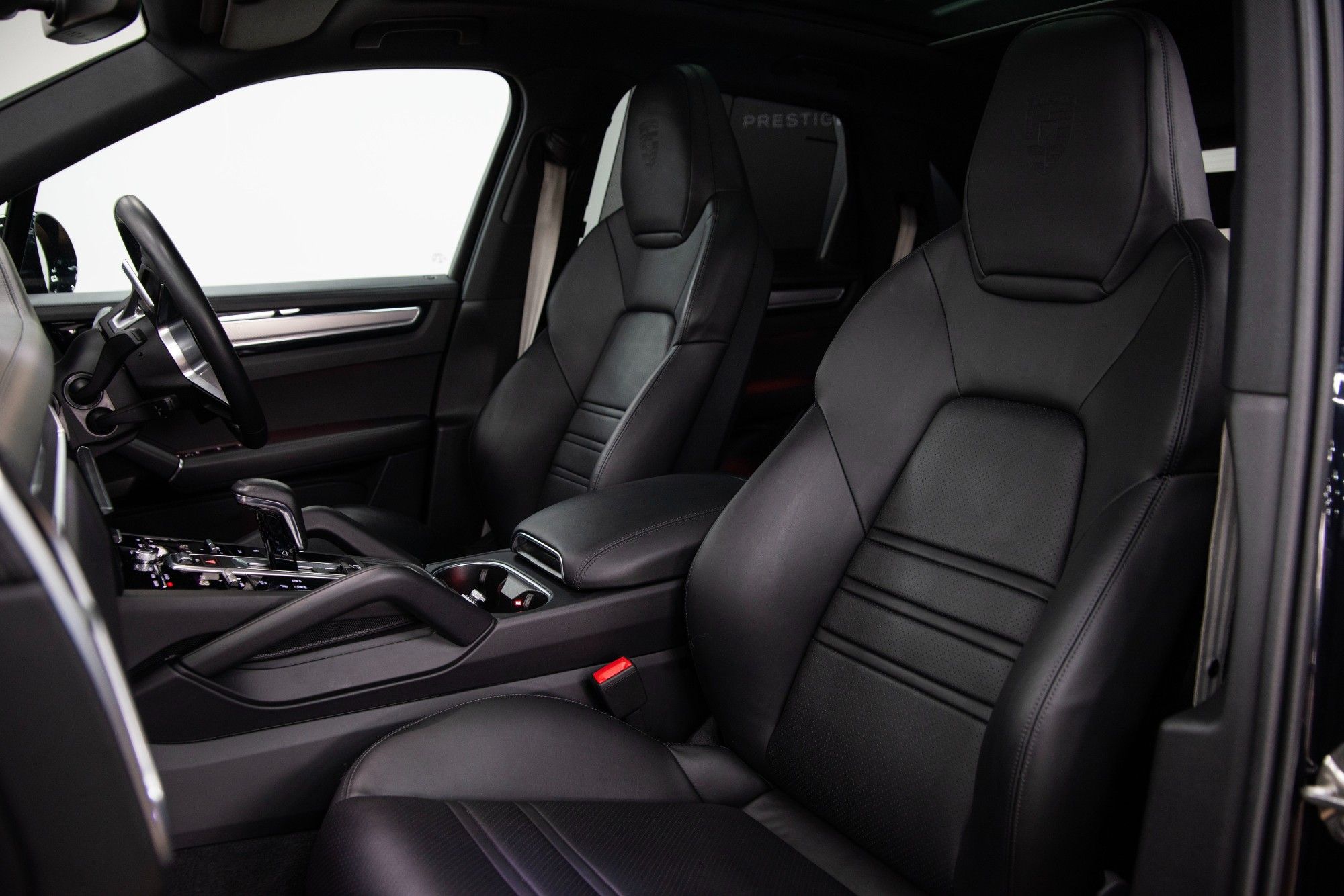 USED 2022 J PORSCHE CAYENNE 3.0T V6 Platinum Edition 