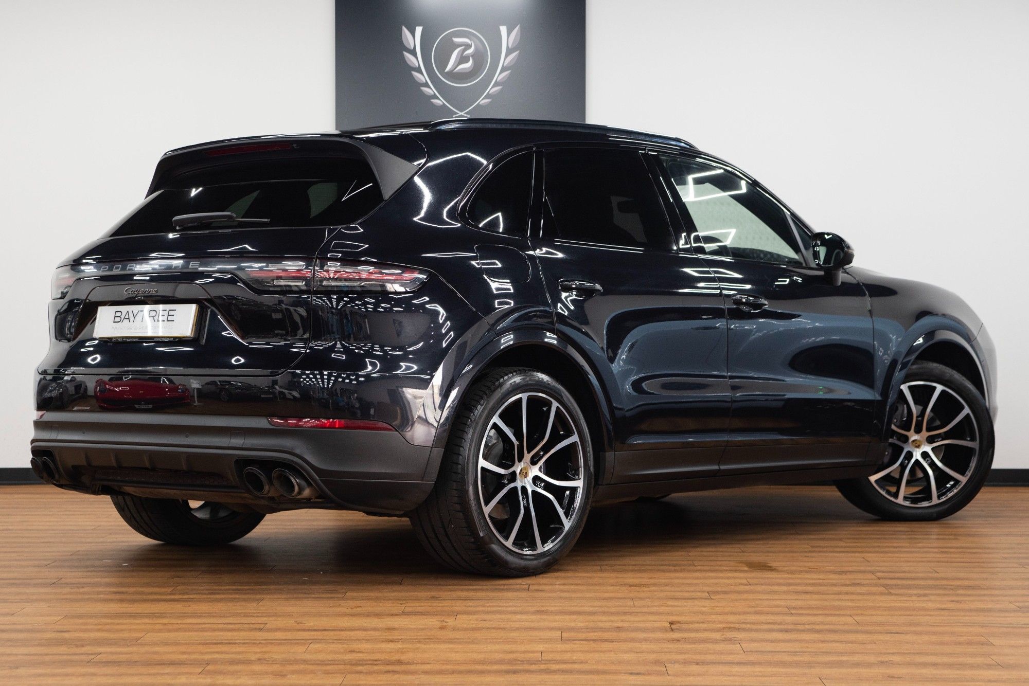 USED 2022 J PORSCHE CAYENNE 3.0T V6 Platinum Edition 