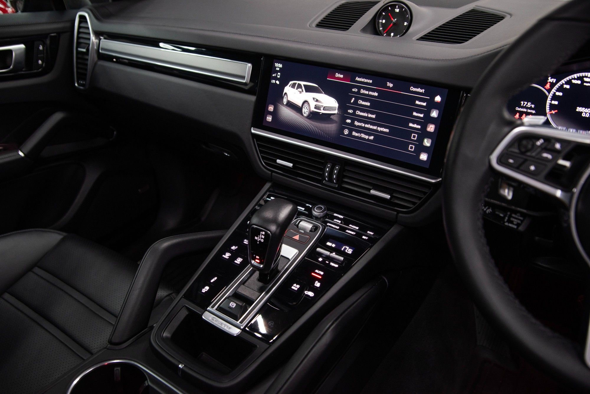 USED 2022 J PORSCHE CAYENNE 3.0T V6 Platinum Edition 