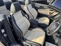 USED 2014 64 VOLKSWAGEN EOS 2.0 TDI BlueMotion Tech Exclusive Cabriolet 2dr Diesel DSG Euro 5 (s/s) (140 ps) RARE EXLUSIVE PACK FSH 2 KEYS