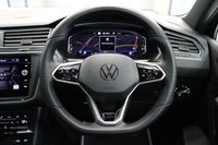 USED 2023 73 VOLKSWAGEN TIGUAN 2.0 TDI R-LINE DSG 5 DOOR BODYKIT CAMERA HEATED WHEEL 20"s