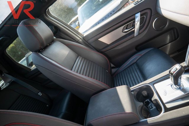 2022 Land Rover DISCOVERY SPORT - Photo 4