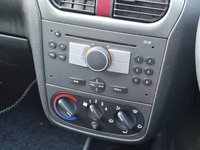 USED 2009 VAUXHALL TIGRA 1.4i 16v Convertible 2dr Petrol Manual (146 g/km, 89 bhp) 