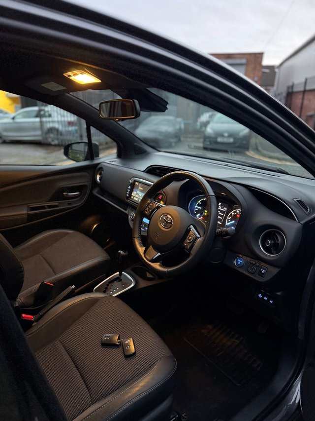 View our TOYOTA YARIS