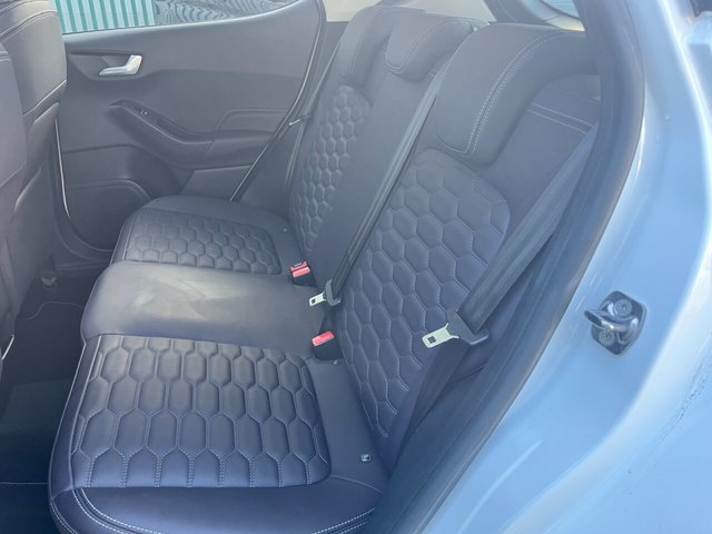 2019 FORD FIESTA - Photo 12