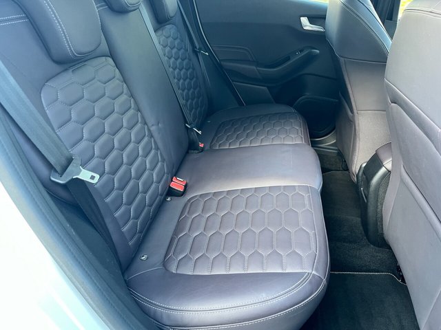 2019 FORD FIESTA - Photo 6