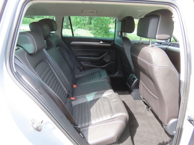 2019 VOLKSWAGEN PASSAT - Photo 10
