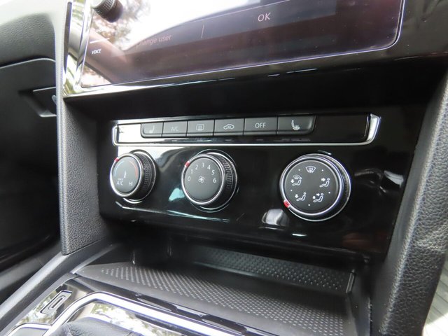 2019 VOLKSWAGEN PASSAT - Photo 12