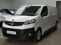 USED 2021 21 VAUXHALL VIVARO-E 3100 75kWh Dynamic Panel Van 5dr Electric Auto L1 H1 (136 ps) 3 SEATS APP SAT NAV ANDROID APPLE CARPLAY PARKING SENSORS PLYLINED BULKHEAD 1 OWNER SERVICE HISTORY WARRANTY