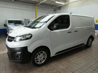 USED 2021 21 VAUXHALL VIVARO-E 3100 75kWh Dynamic Panel Van 5dr Electric Auto L1 H1 (136 ps) 3 SEATS APP SAT NAV ANDROID APPLE CARPLAY PARKING SENSORS PLYLINED BULKHEAD 1 OWNER SERVICE HISTORY WARRANTY