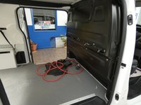USED 2021 21 VAUXHALL VIVARO-E 3100 75kWh Dynamic Panel Van 5dr Electric Auto L1 H1 (136 ps) 3 SEATS APP SAT NAV ANDROID APPLE CARPLAY PARKING SENSORS PLYLINED BULKHEAD 1 OWNER SERVICE HISTORY WARRANTY