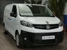 USED 2021 21 VAUXHALL VIVARO-E 3100 75kWh Dynamic Panel Van 5dr Electric Auto L1 H1 (136 ps) 3 SEATS APP SAT NAV ANDROID APPLE CARPLAY PARKING SENSORS PLYLINED BULKHEAD 1 OWNER SERVICE HISTORY WARRANTY