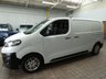 USED 2021 21 VAUXHALL VIVARO-E 3100 75kWh Dynamic Panel Van 5dr Electric Auto L1 H1 (136 ps) 3 SEATS APP SAT NAV ANDROID APPLE CARPLAY PARKING SENSORS PLYLINED BULKHEAD 1 OWNER SERVICE HISTORY WARRANTY
