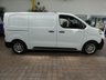 USED 2021 21 VAUXHALL VIVARO-E 3100 75kWh Dynamic Panel Van 5dr Electric Auto L1 H1 (136 ps) 3 SEATS APP SAT NAV ANDROID APPLE CARPLAY PARKING SENSORS PLYLINED BULKHEAD 1 OWNER SERVICE HISTORY WARRANTY