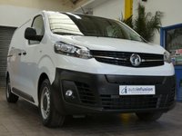 USED 2023 23 VAUXHALL VIVARO-E 3100 75kWh Prime Panel Van 6dr Electric Auto L1 H1 (7.4kW Charger) (136 ps) AIR CON SAT NAV ANDROID APPLE CARPLAY HEATED SEAT PARKING SENSORS 1 OWNER WARRANTY