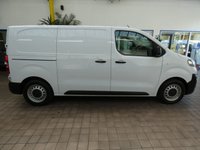 USED 2023 23 VAUXHALL VIVARO-E 3100 75kWh Prime Panel Van 6dr Electric Auto L1 H1 (7.4kW Charger) (136 ps) AIR CON SAT NAV ANDROID APPLE CARPLAY HEATED SEAT PARKING SENSORS 1 OWNER WARRANTY