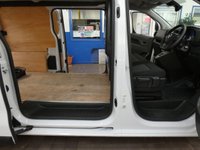 USED 2023 23 VAUXHALL VIVARO-E 3100 75kWh Prime Panel Van 6dr Electric Auto L1 H1 (7.4kW Charger) (136 ps) AIR CON SAT NAV ANDROID APPLE CARPLAY HEATED SEAT PARKING SENSORS 1 OWNER WARRANTY